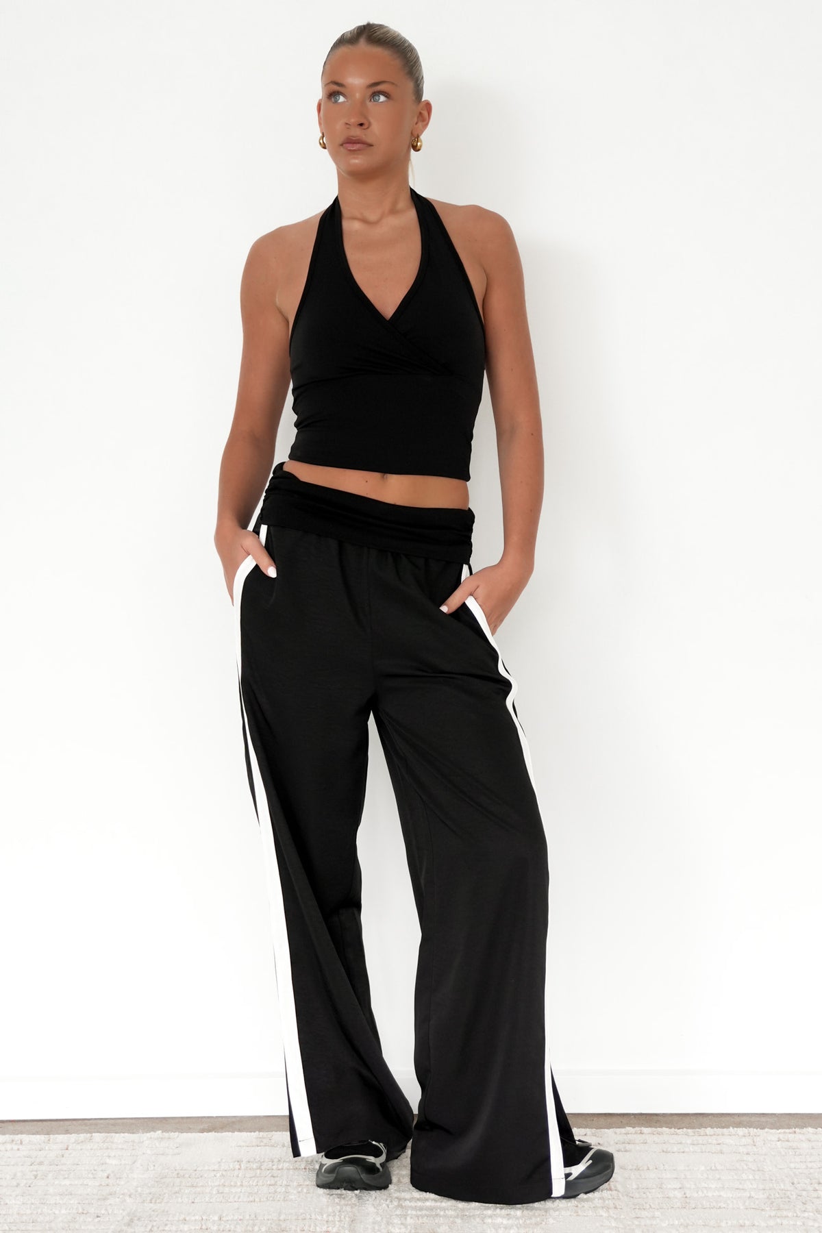 Solana Trackpant Black
