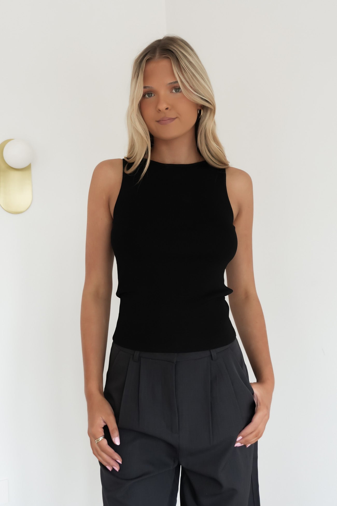 Sonay Tank Black