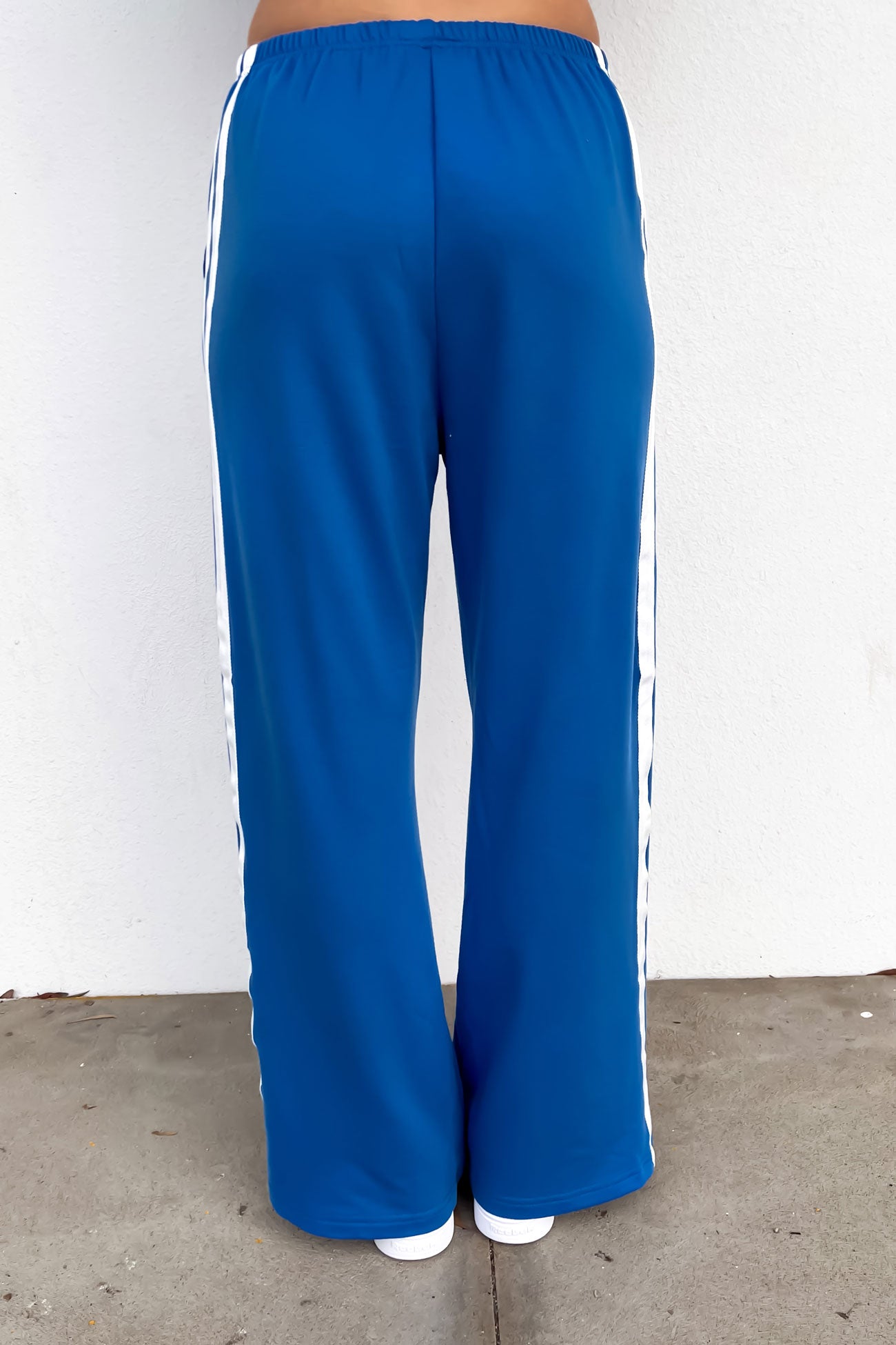 T & T Sweatpants Set Blue White