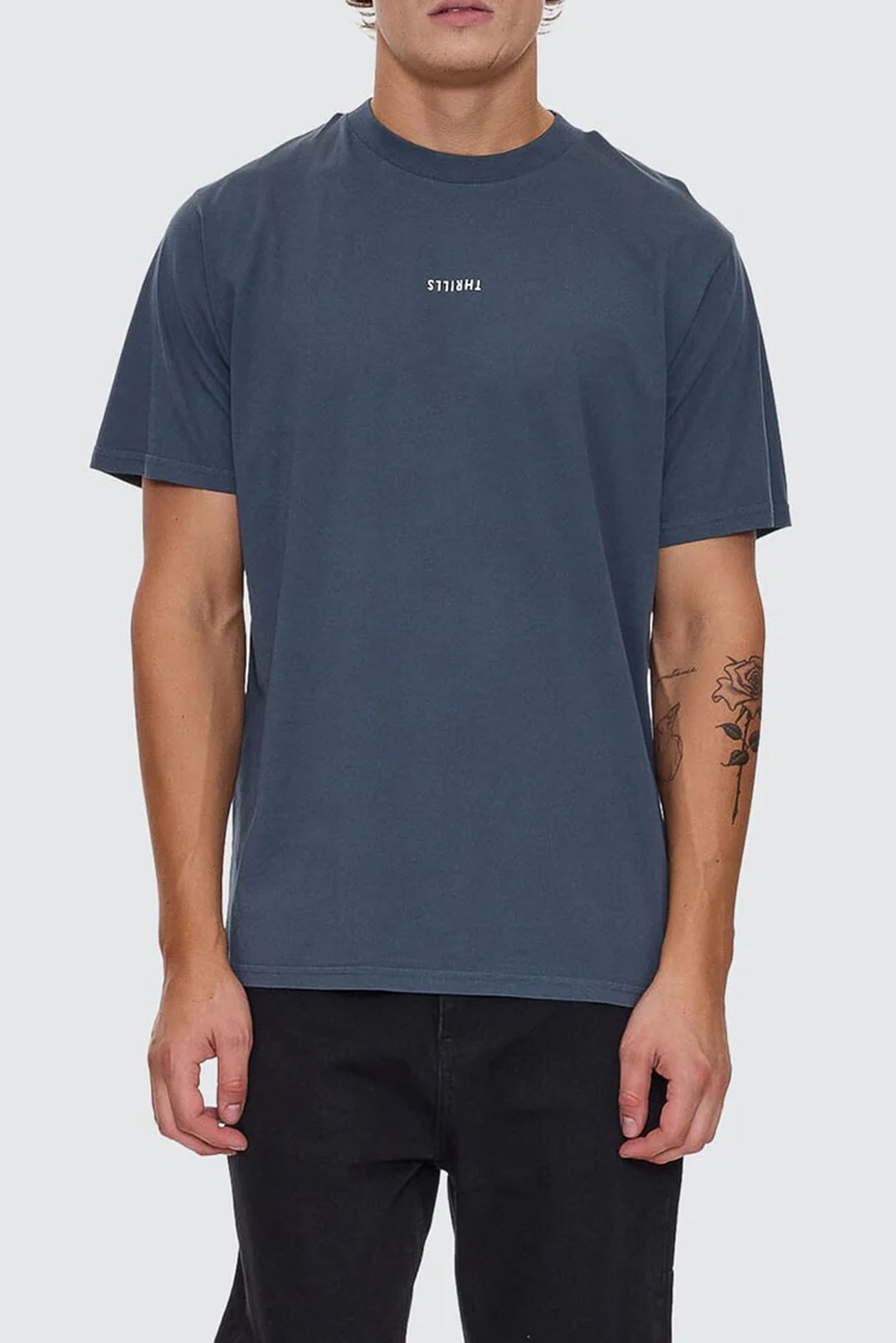 Minimal Thrills Merch Tee Heritage Navy
