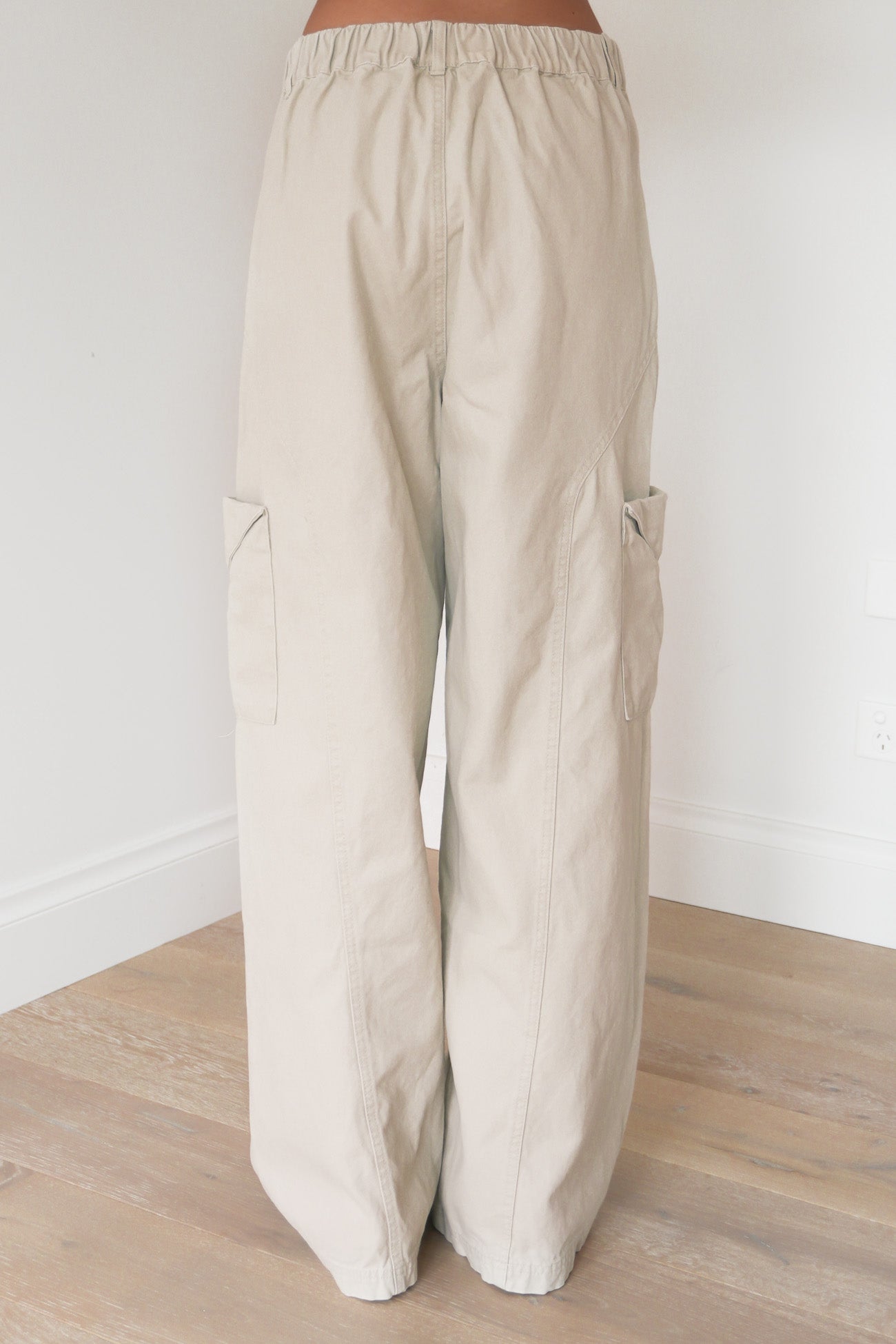 Tahlae Cargo Pant Beige