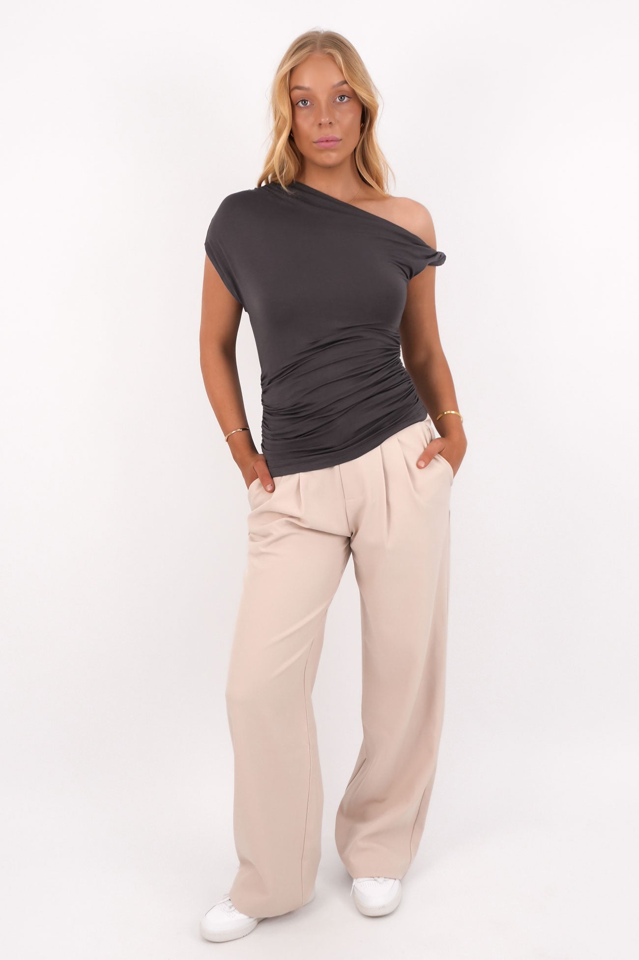 Tanner-Twist-Top-Charcoal-f19
