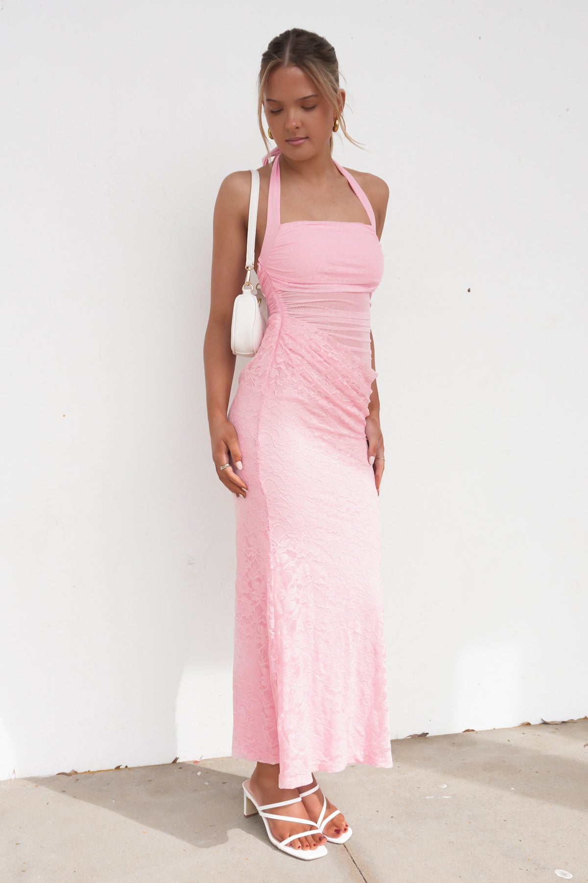 Taylse Lace Halter Maxi Dress Pink