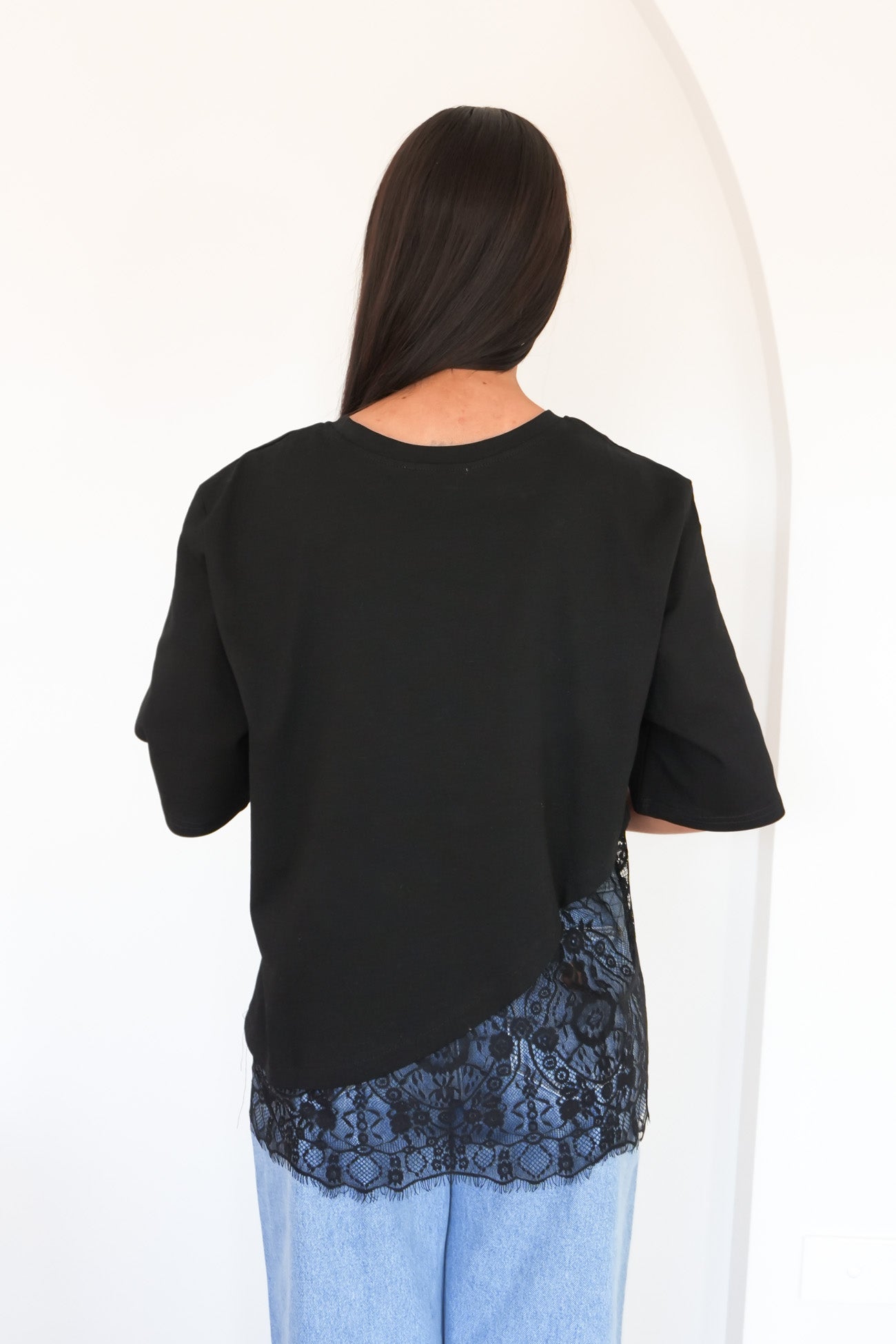 Tommi Lace Tee Black