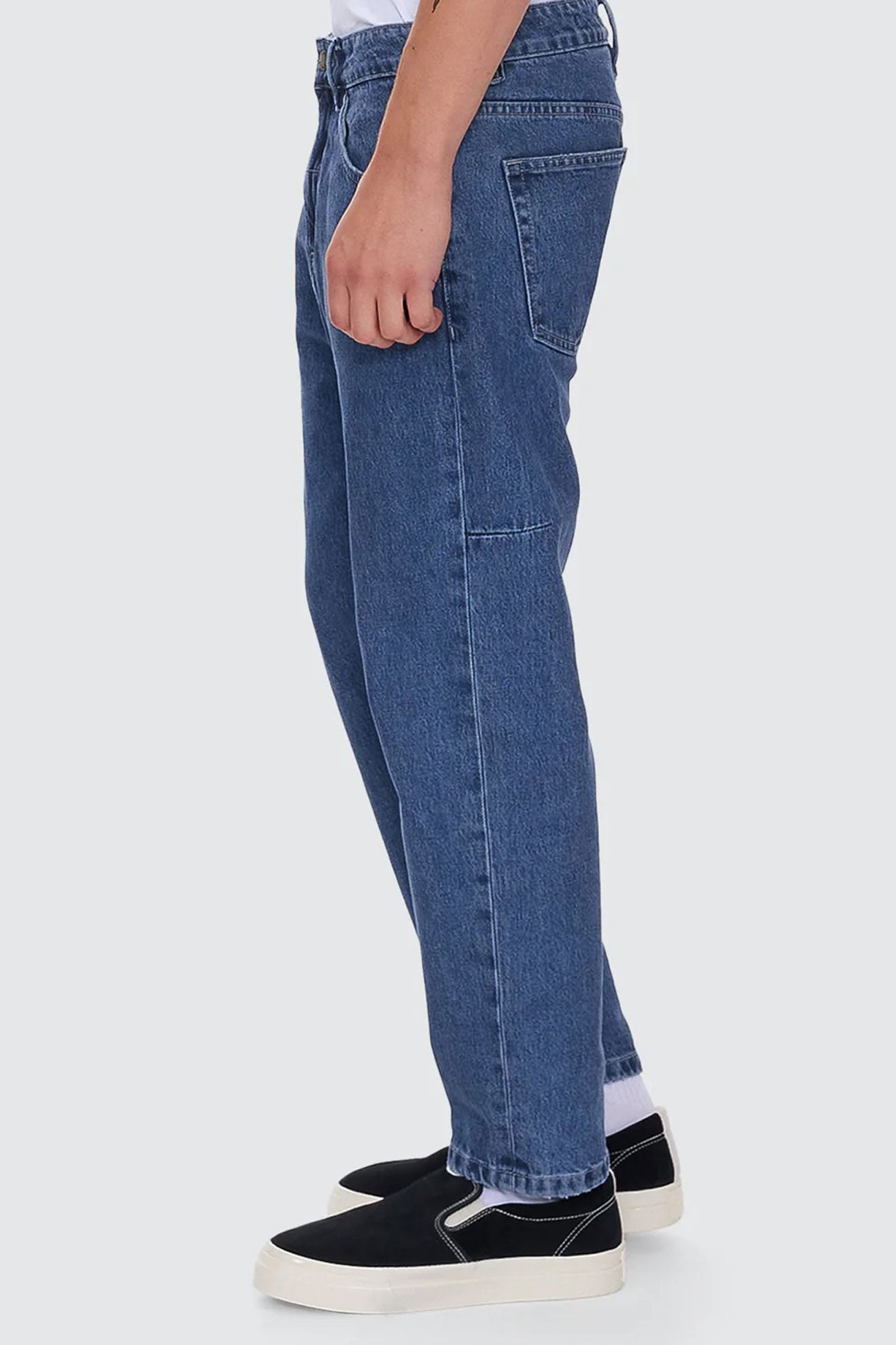 Unchopped-Denim-Jean-Vintage-Rinse-Blue-2jpg