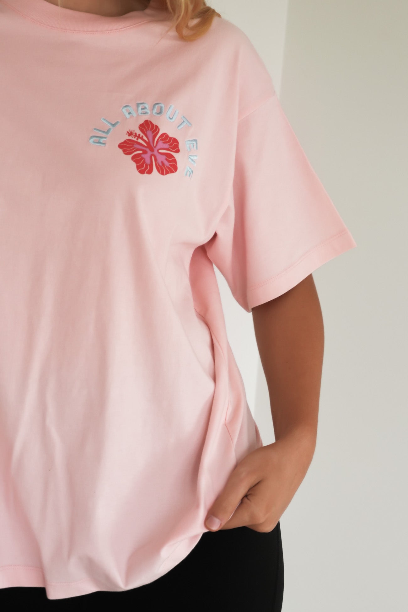 West Coast Relaxed Tee Pink