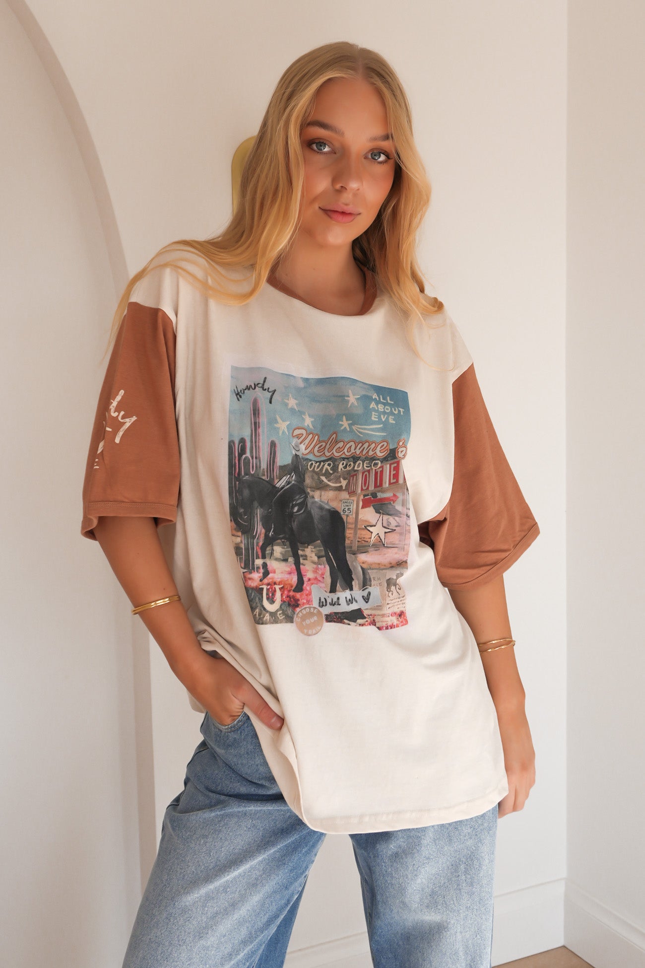 Wild West Oversized Tee Vanilla