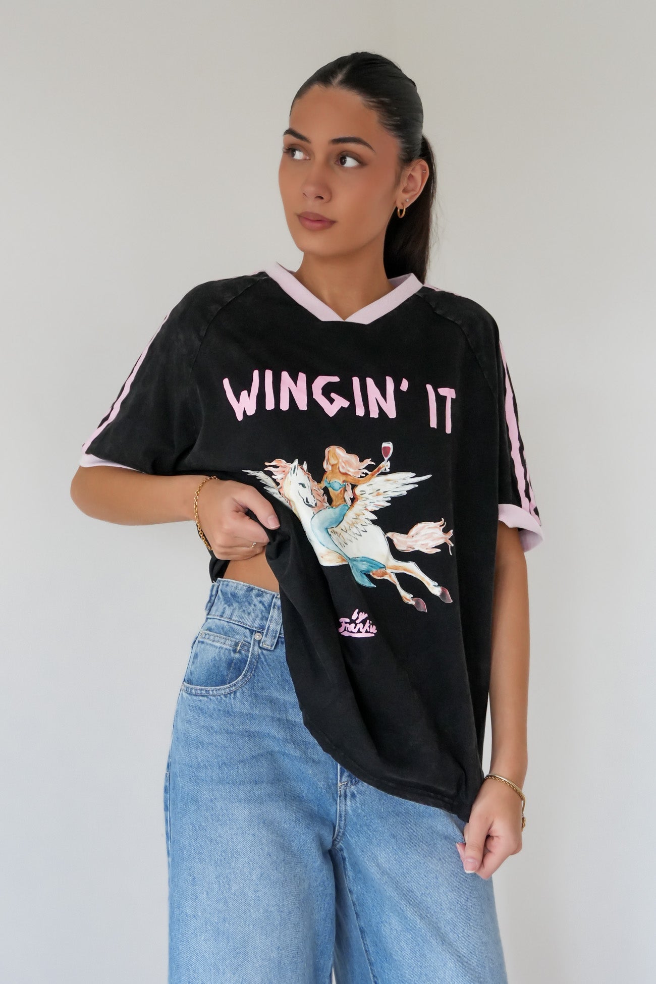 Wingin' It Tee Black Acid