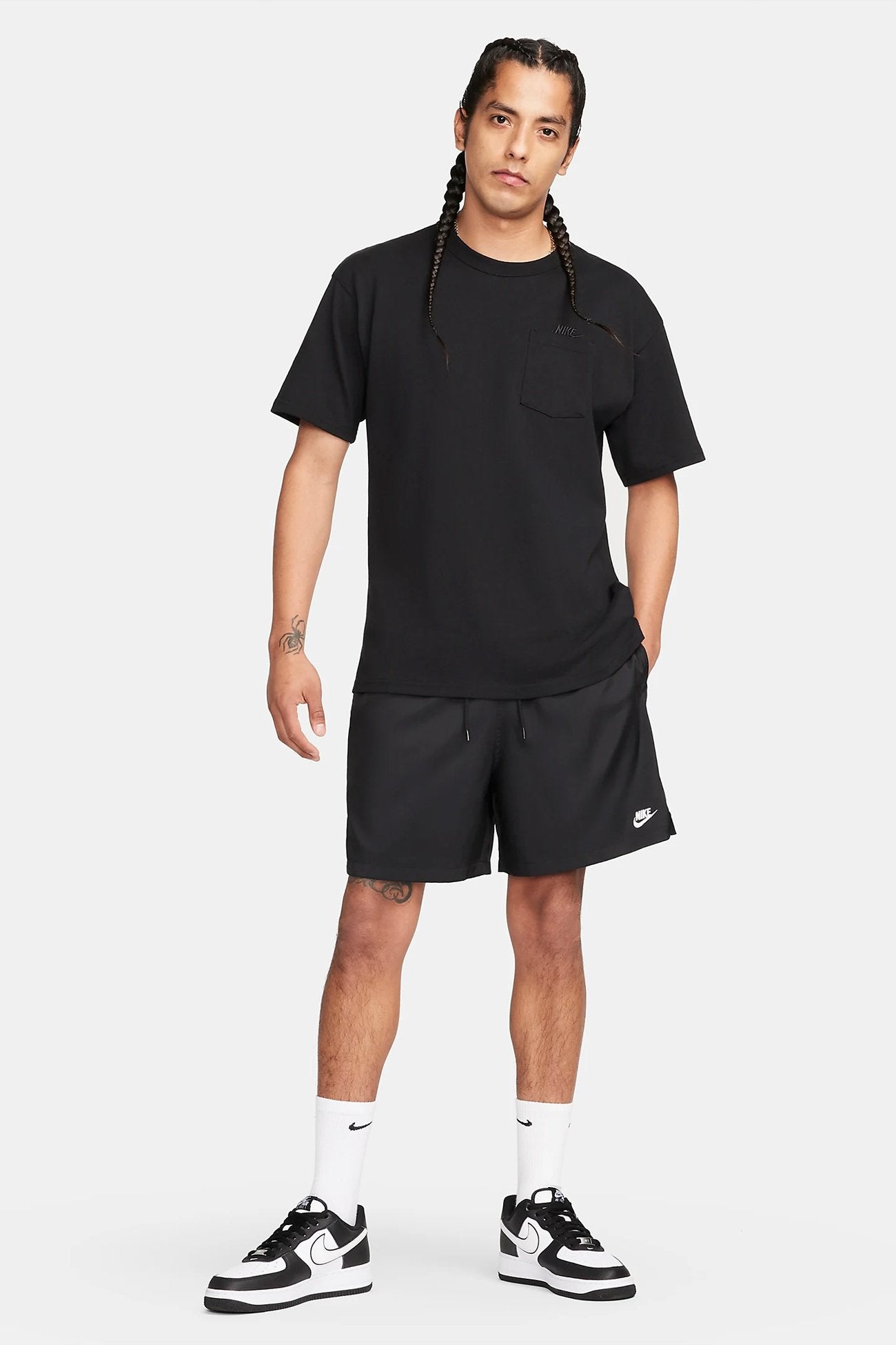 Woven Flow Short Black White