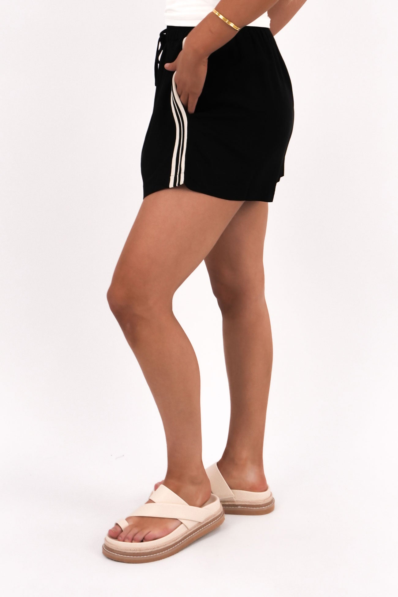 Wyler Short Black