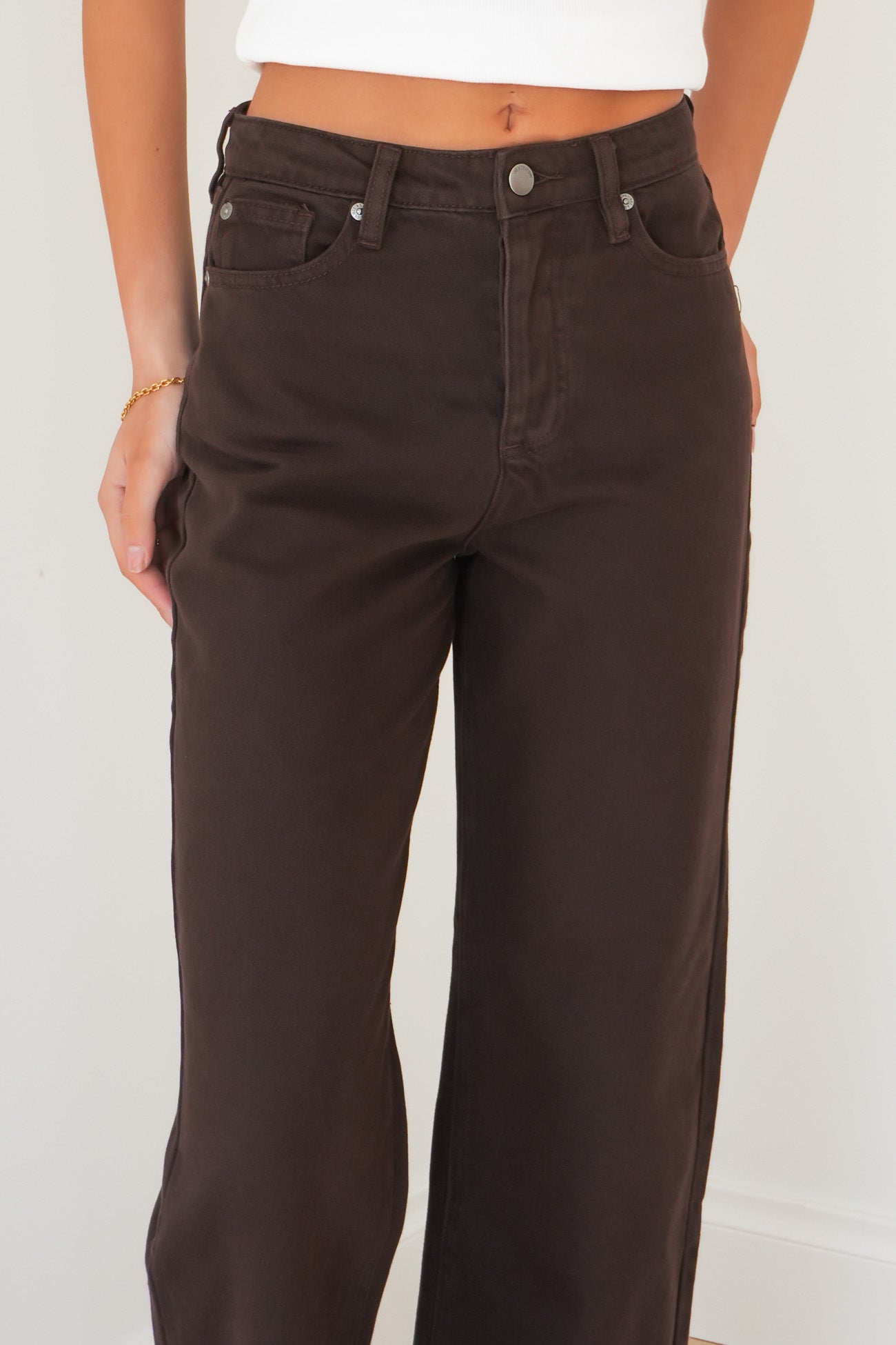 Zia Relaxed Straight Jean Brown
