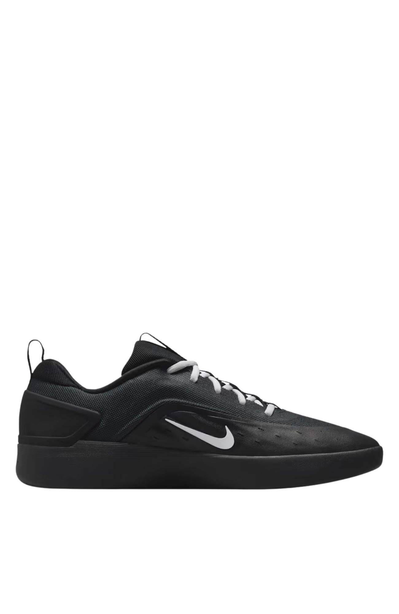 Zoom-Nyah-4-Black-White-3