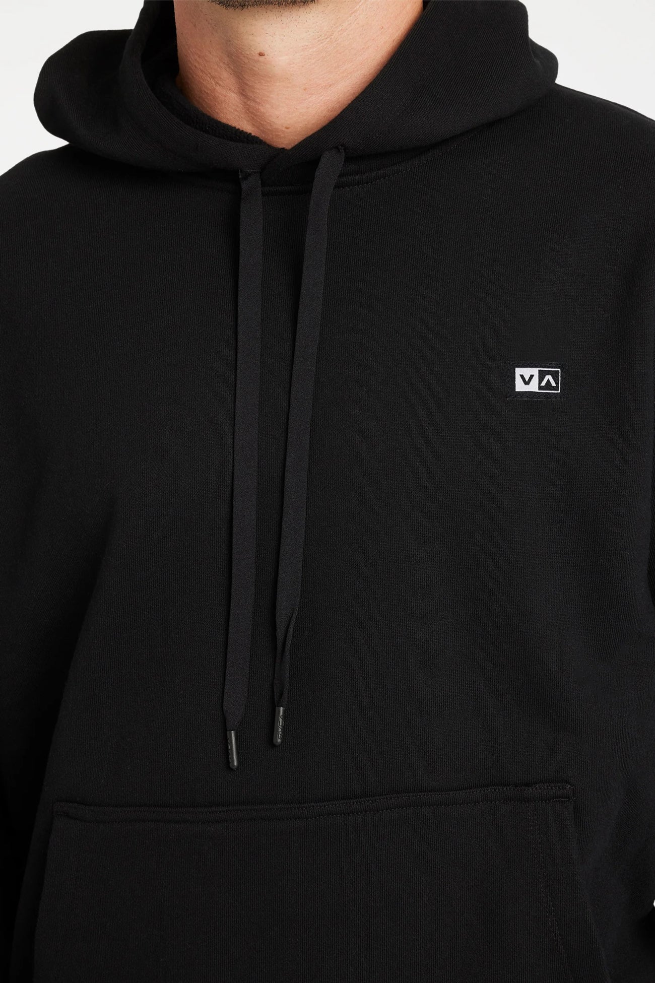 VA Essential Hoodie Black