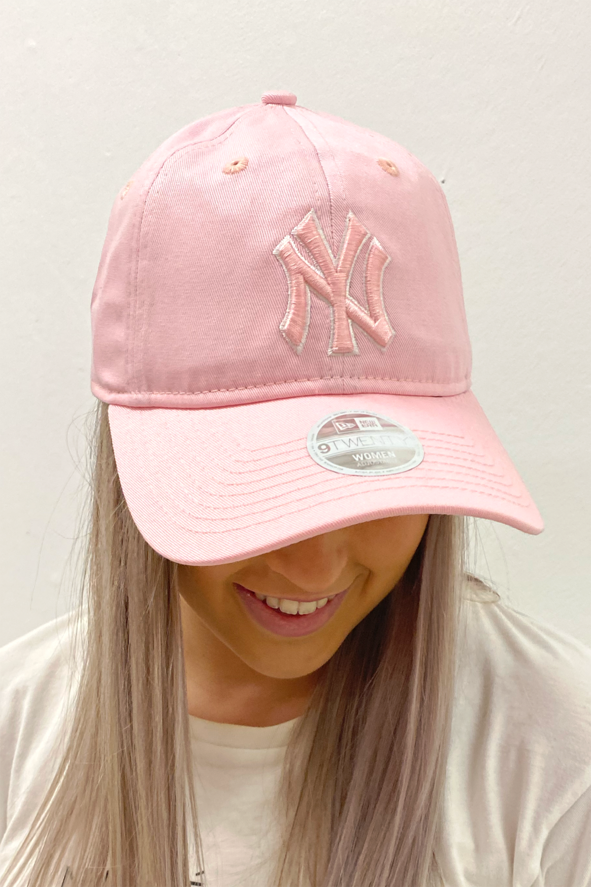 Pink new york baseball top cap
