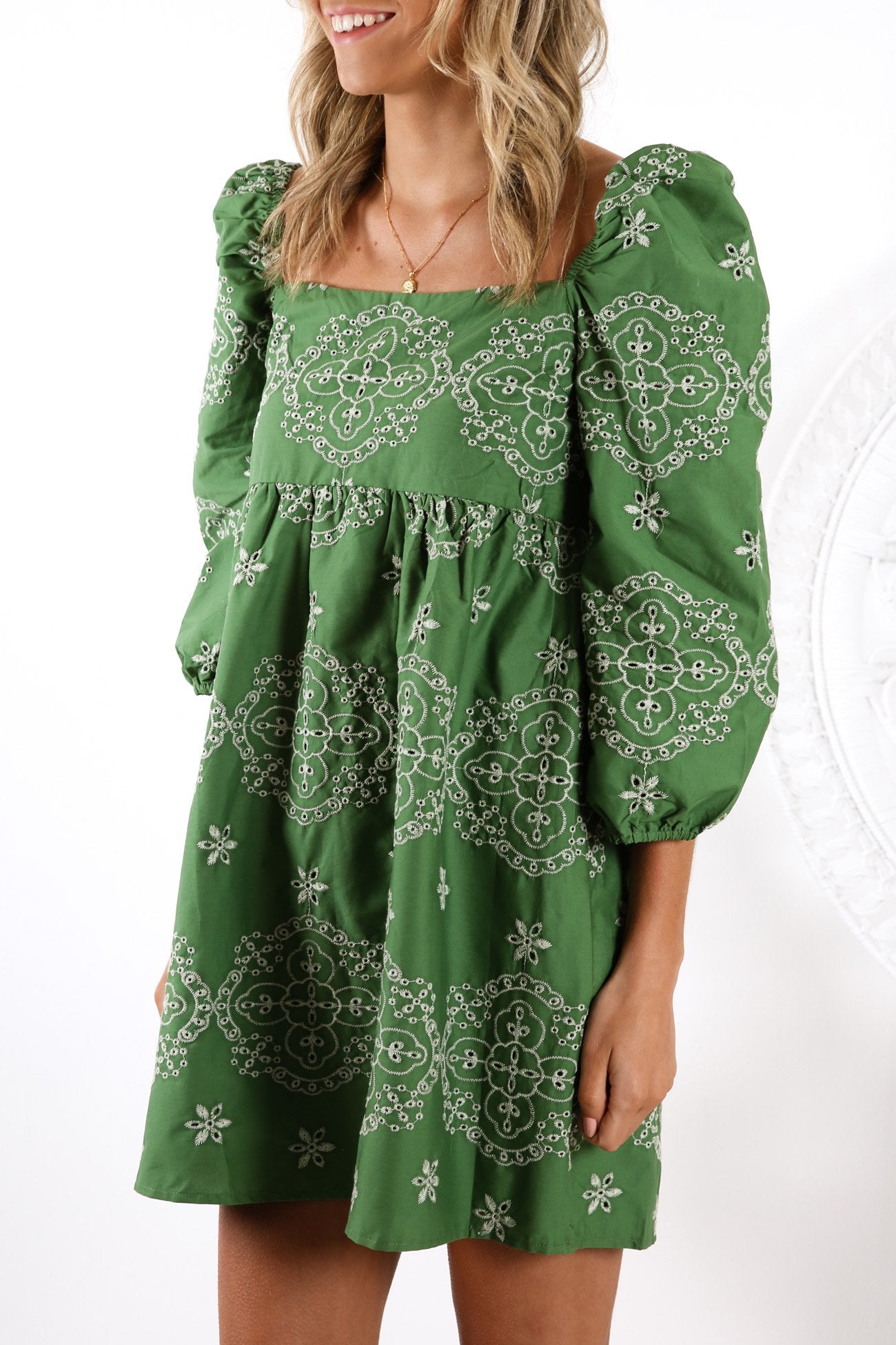 Kyla Embroidery Dress Green