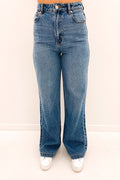 A 94 High & Wide Jean Gigi Rip
