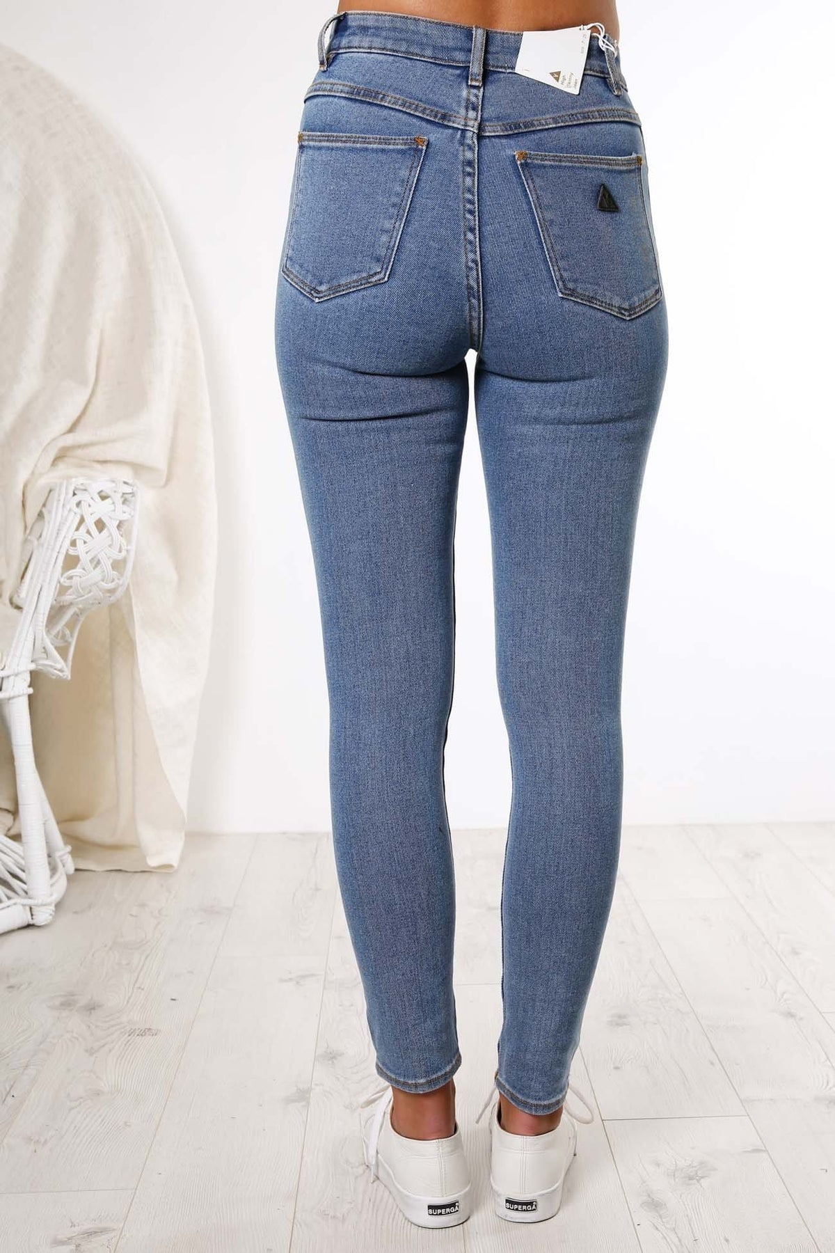 Abrand ankle discount basher jeans