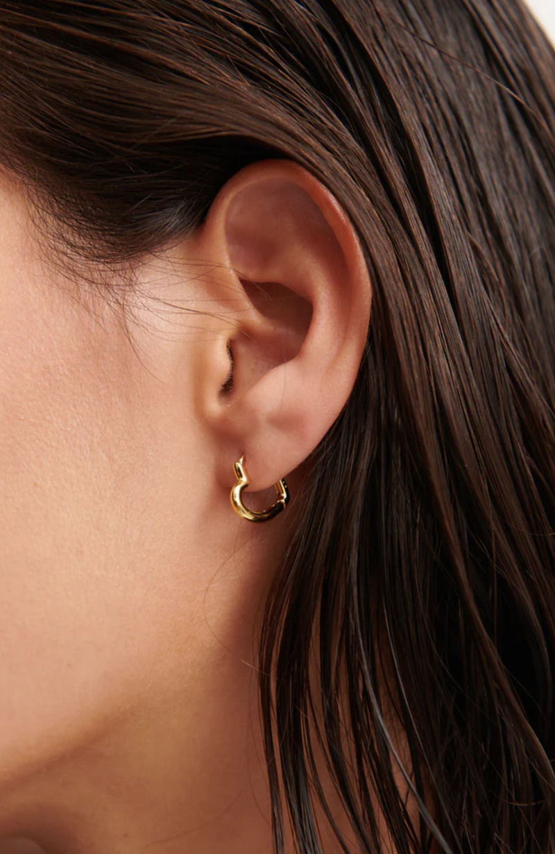 Piccolo Heart Earrings Gold