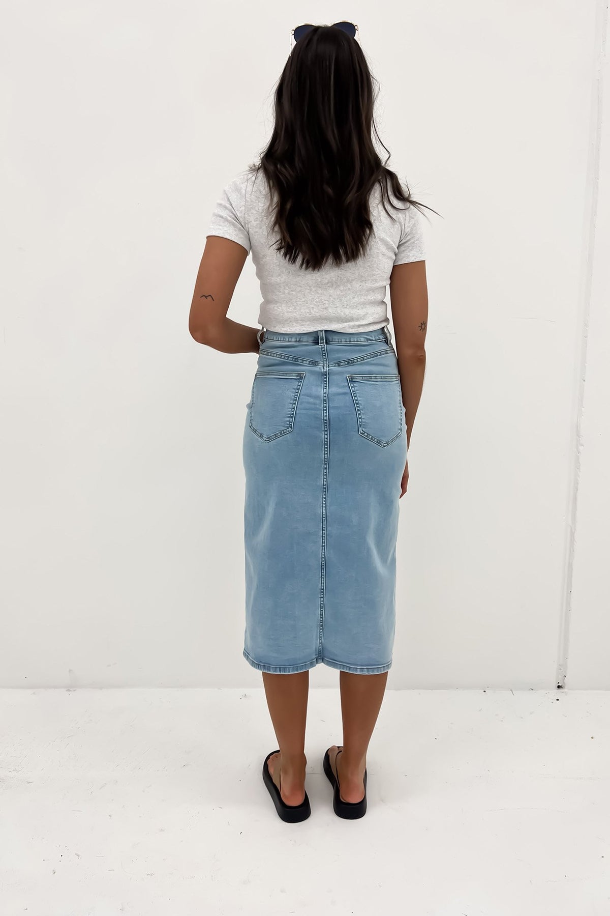 Denim pencil skirt light blue deals