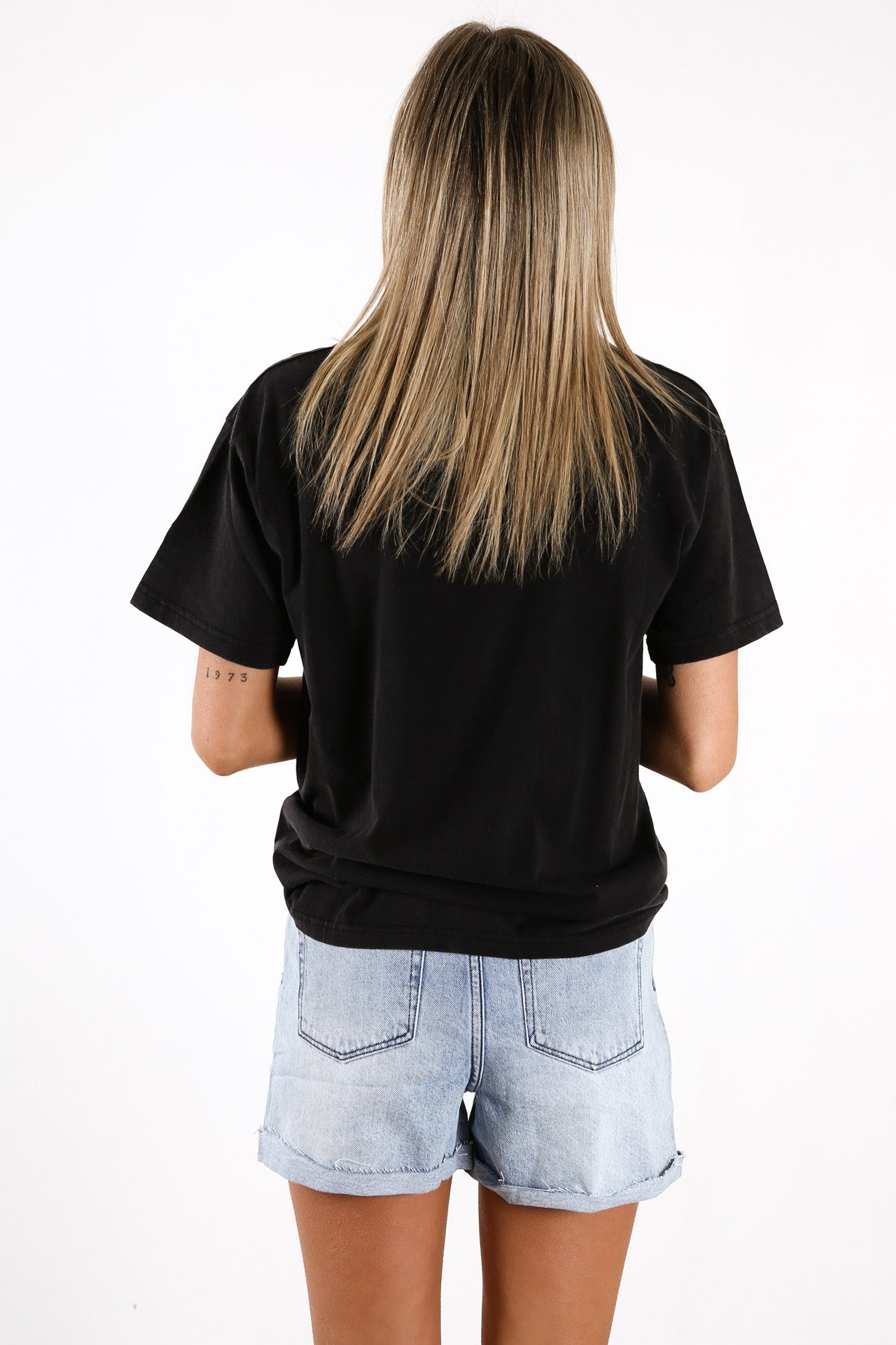 Beaked Tie Tee Washed Black