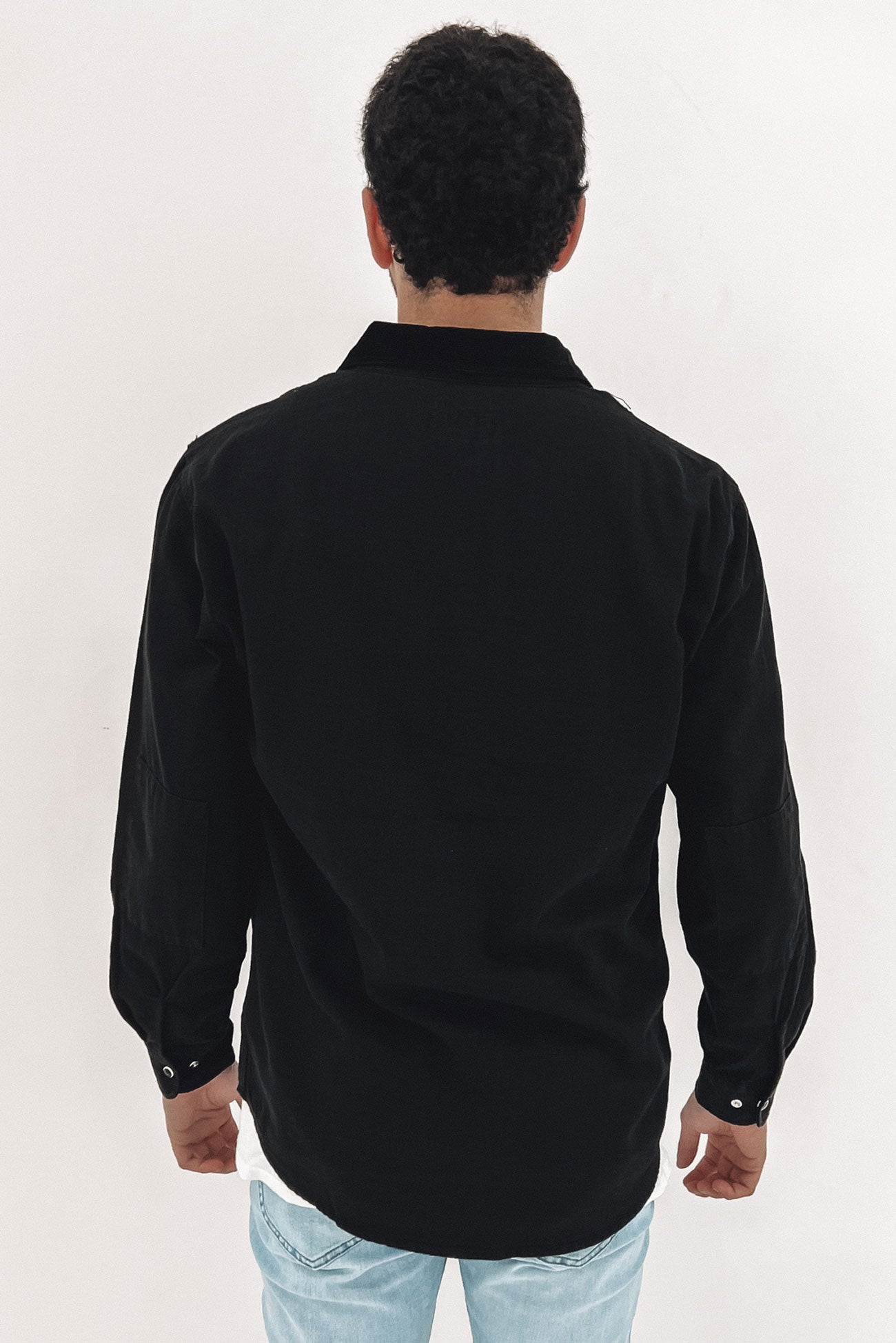 Bowery Long Sleeve Woven Shirt Worn Black