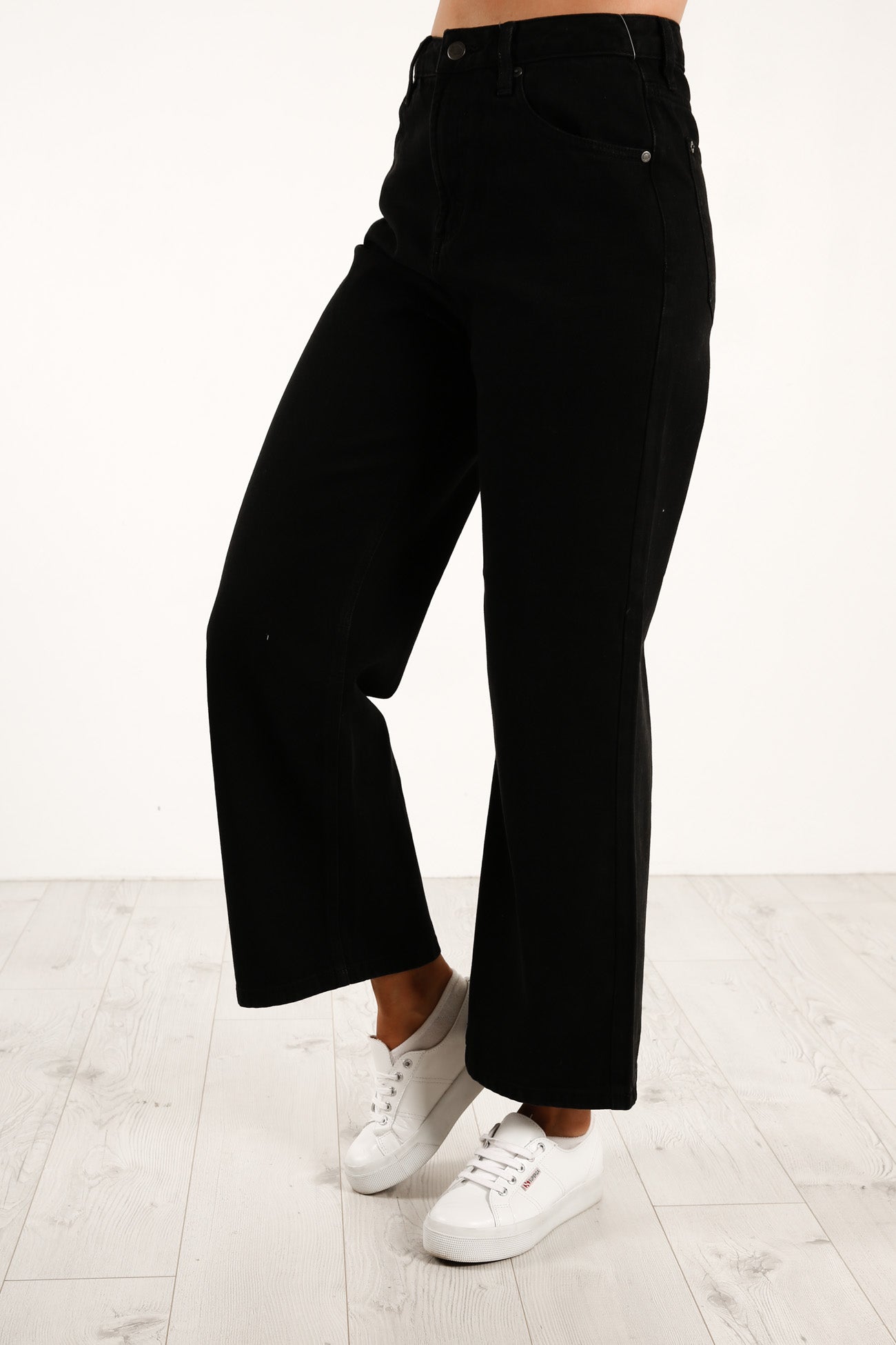 Coco Jean Vintage Black