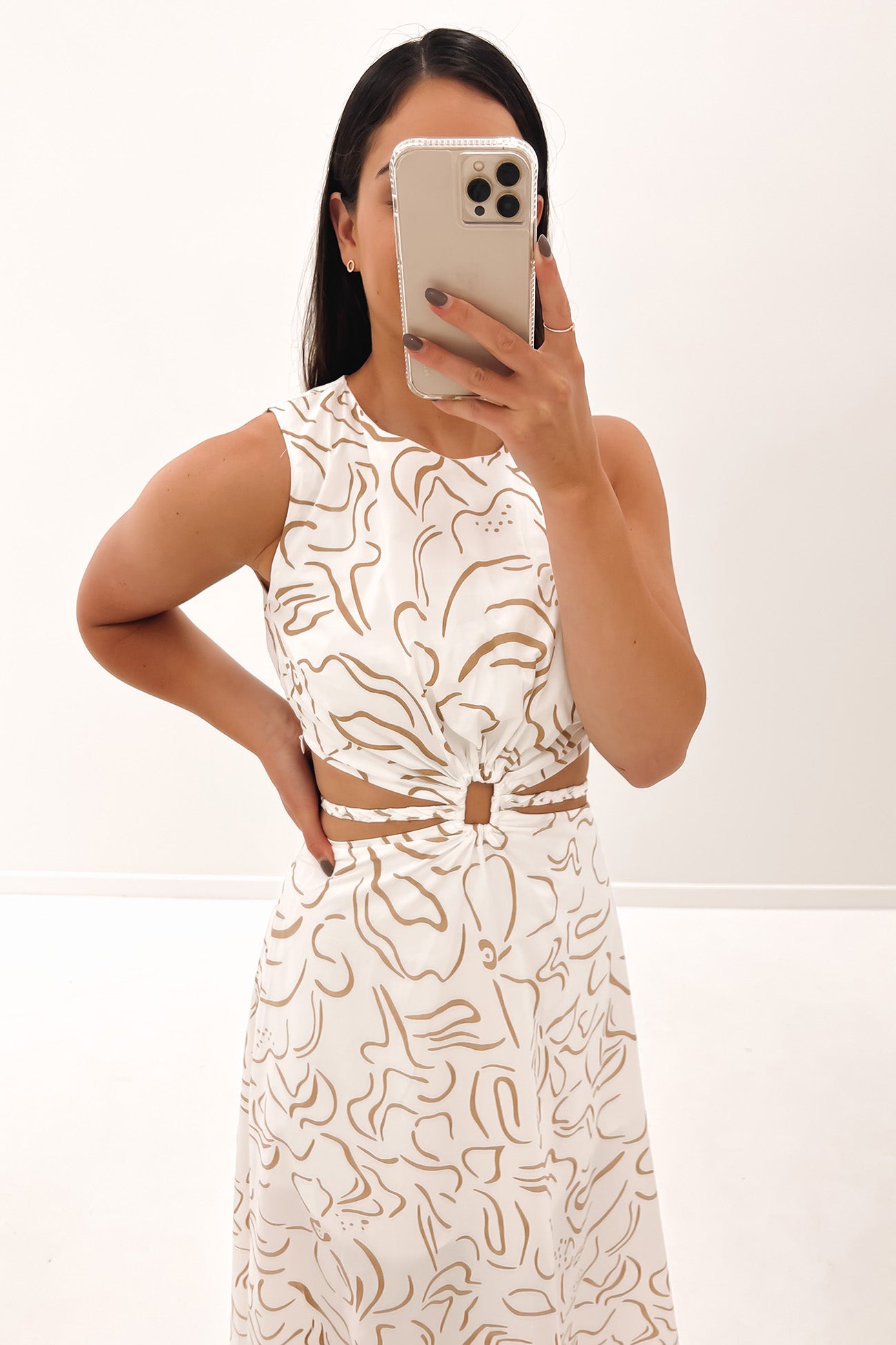 Evelyn Midi Dress Beige White