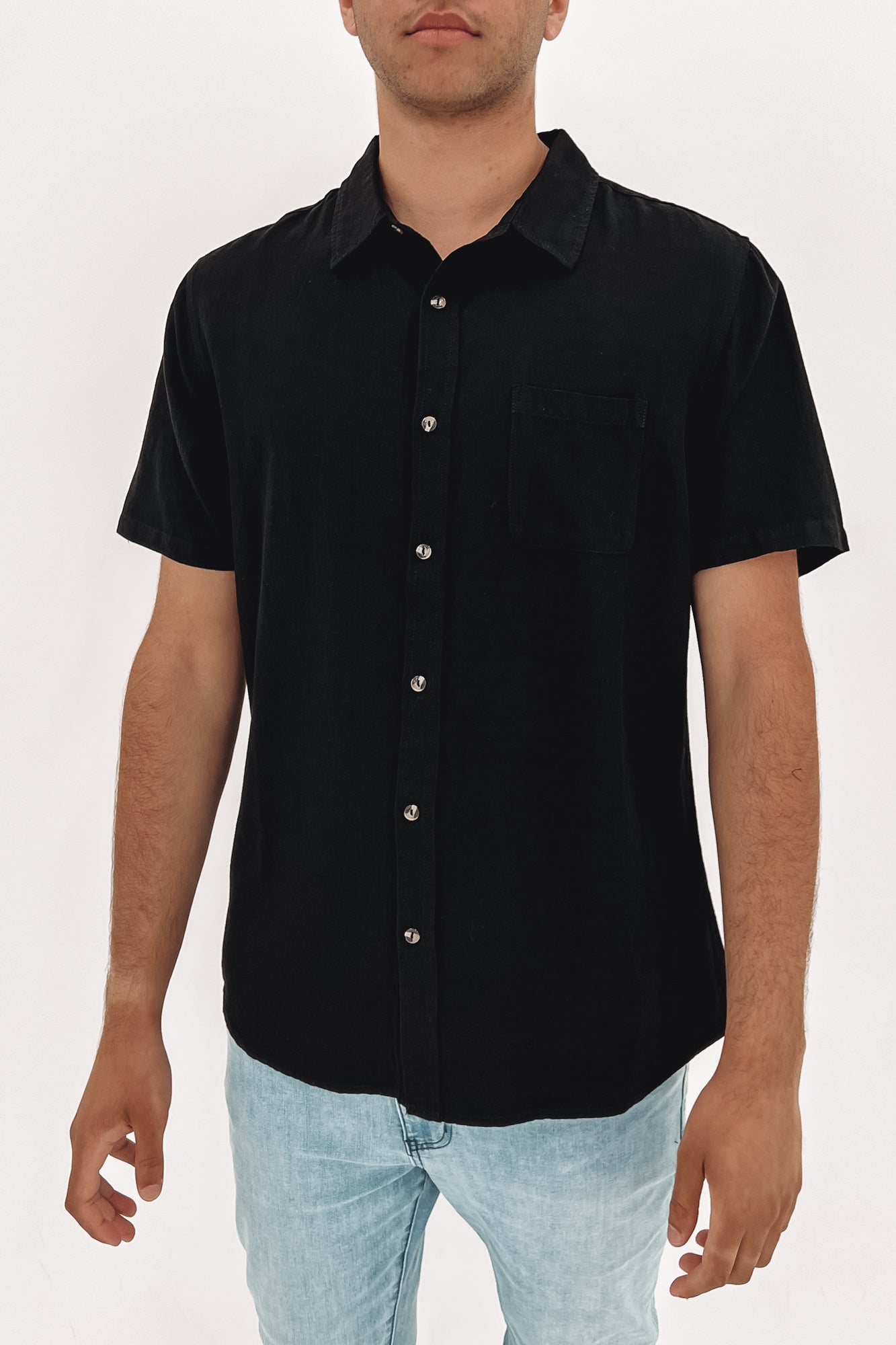 Overtone Short Sleeve Linen Shirt Black