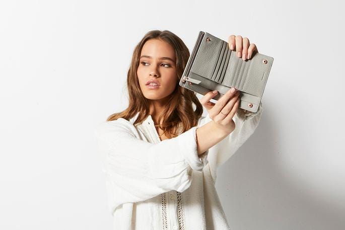 Insurgency Wallet Light Grey Status Anxiety - Jean Jail