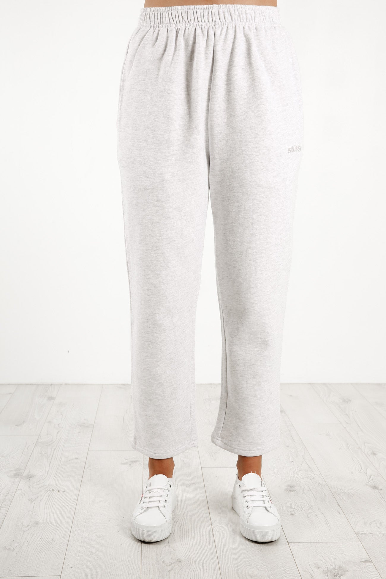Italic Crop Sweatpant Snow Marle