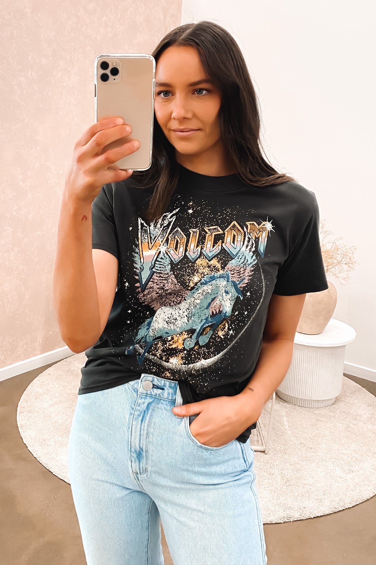 Lock It Up Tee Black