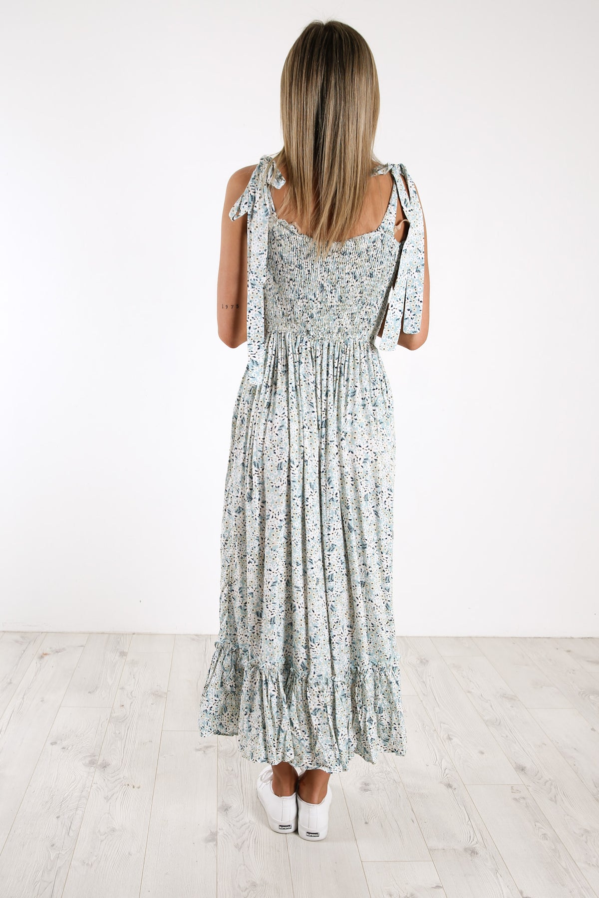 Nicola Dress Blue Floral