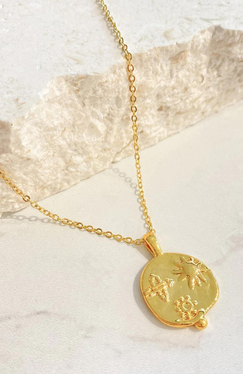 Ocean Coin Necklace Gold