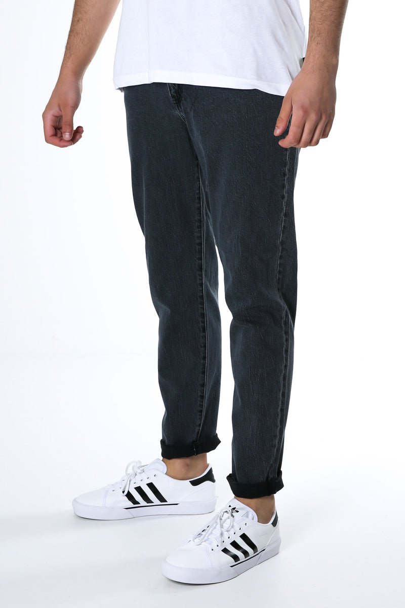R3 Relaxed Taper Jean Black Fade