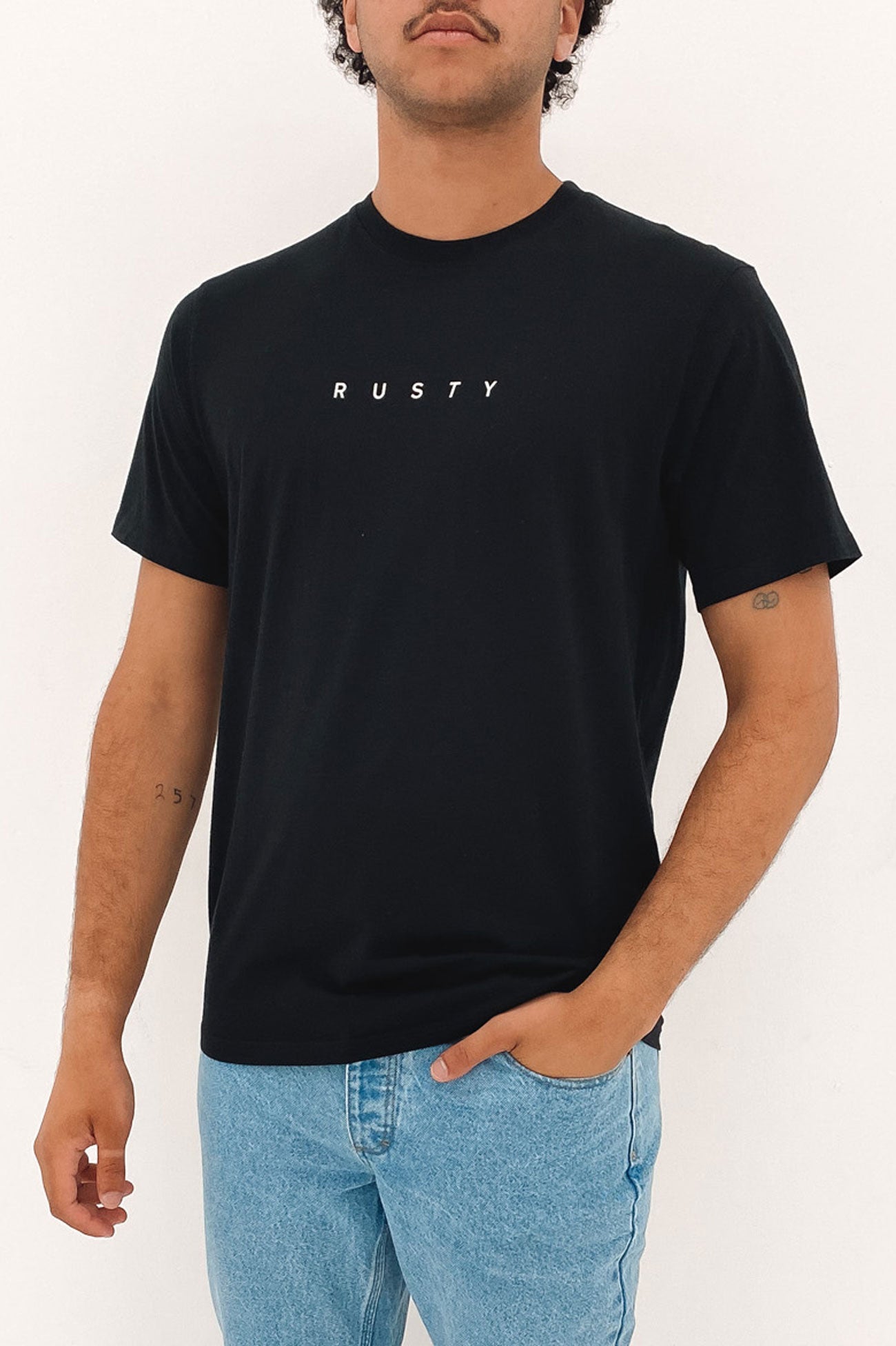 Short Cut Short Sleeve Tee Black Egret