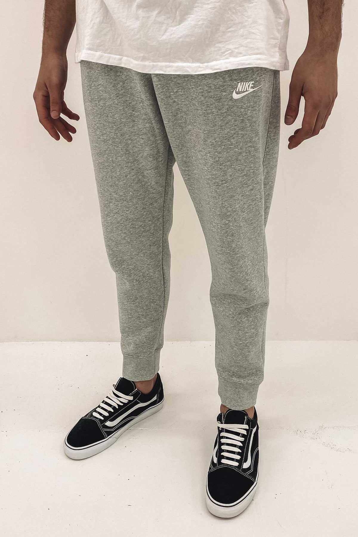 Nike Sportswear Club Fleece Jogger Dark Grey Heather - Jean Jail