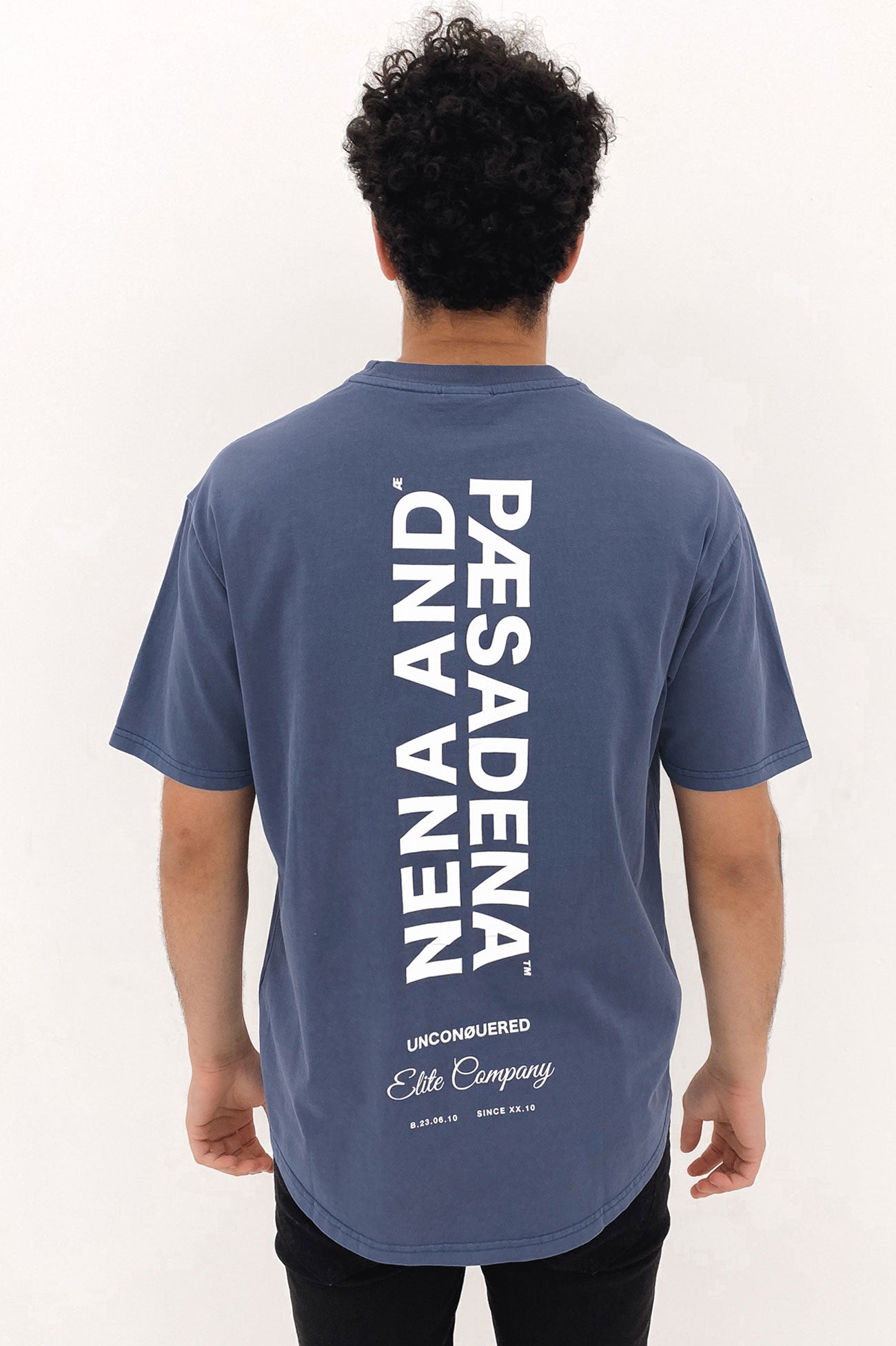 Status Box Fit Scoop Tee Pigment Insignia Blue