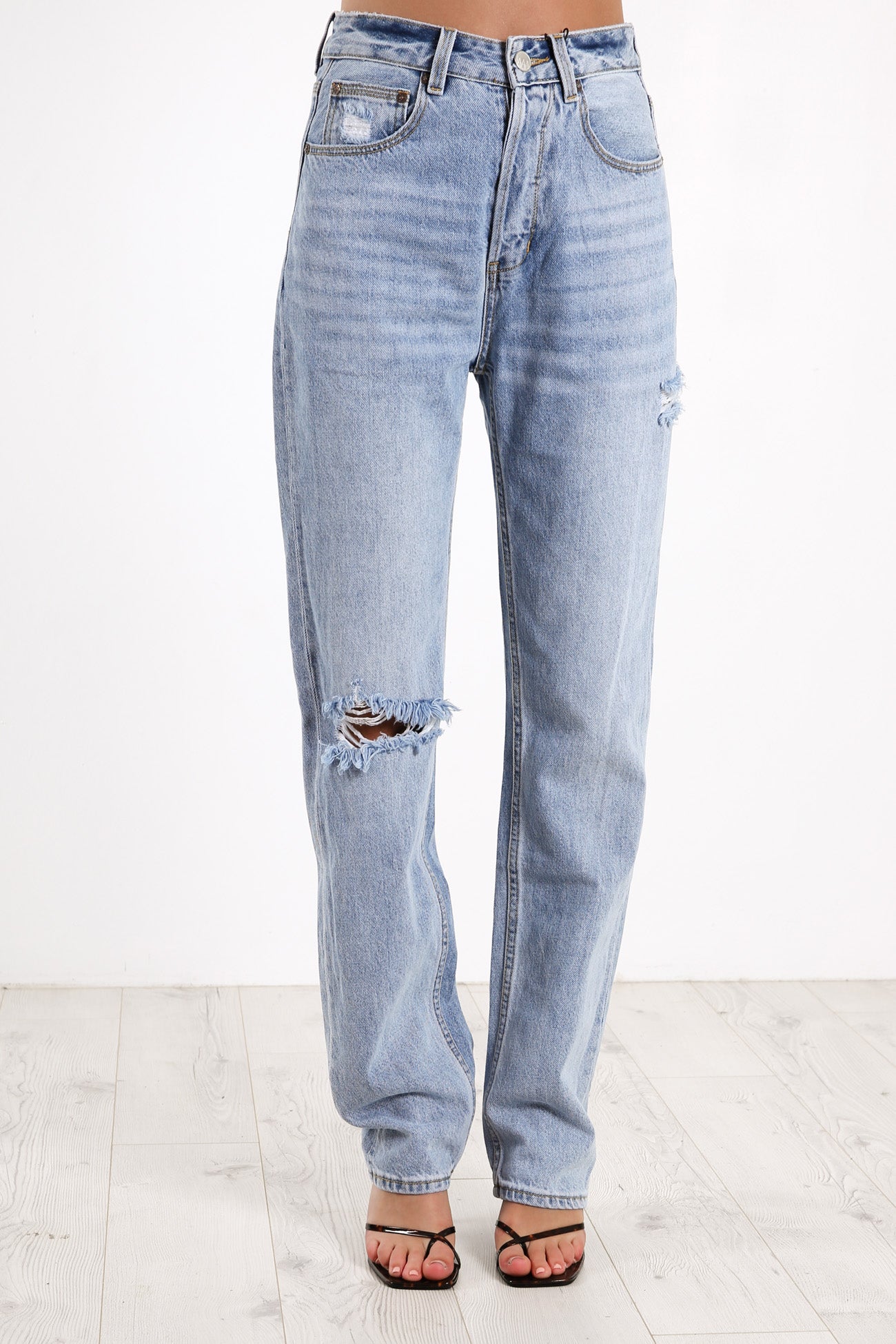 Straight Up Relaxed Jean Indigo Raider Trash