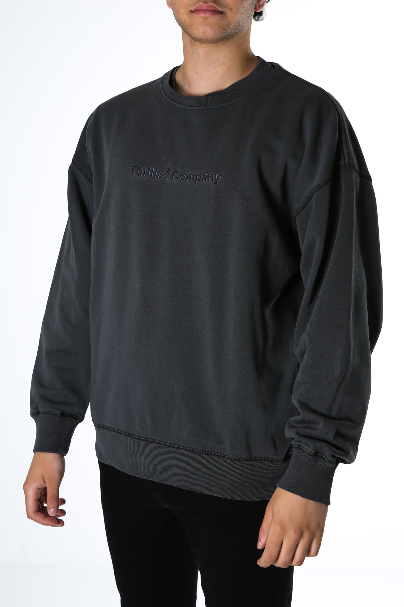 Tonal Thrills Company Embro Slouch Fit Crew Merch Black