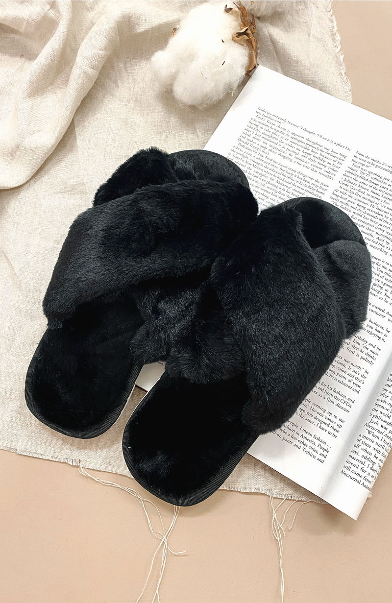 Tranquil Fluffy Slippers Black