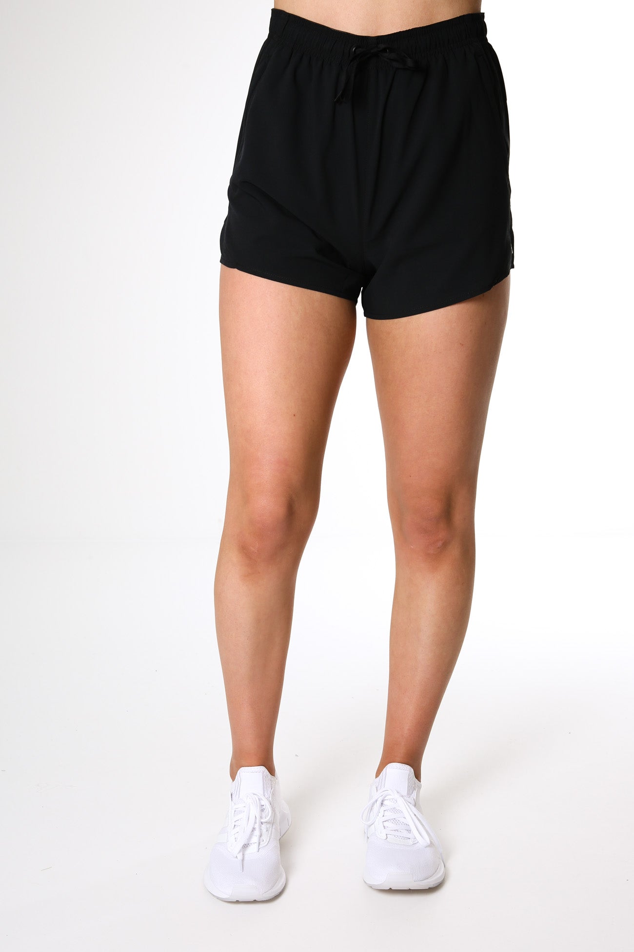 VA Essentials Yogger Black