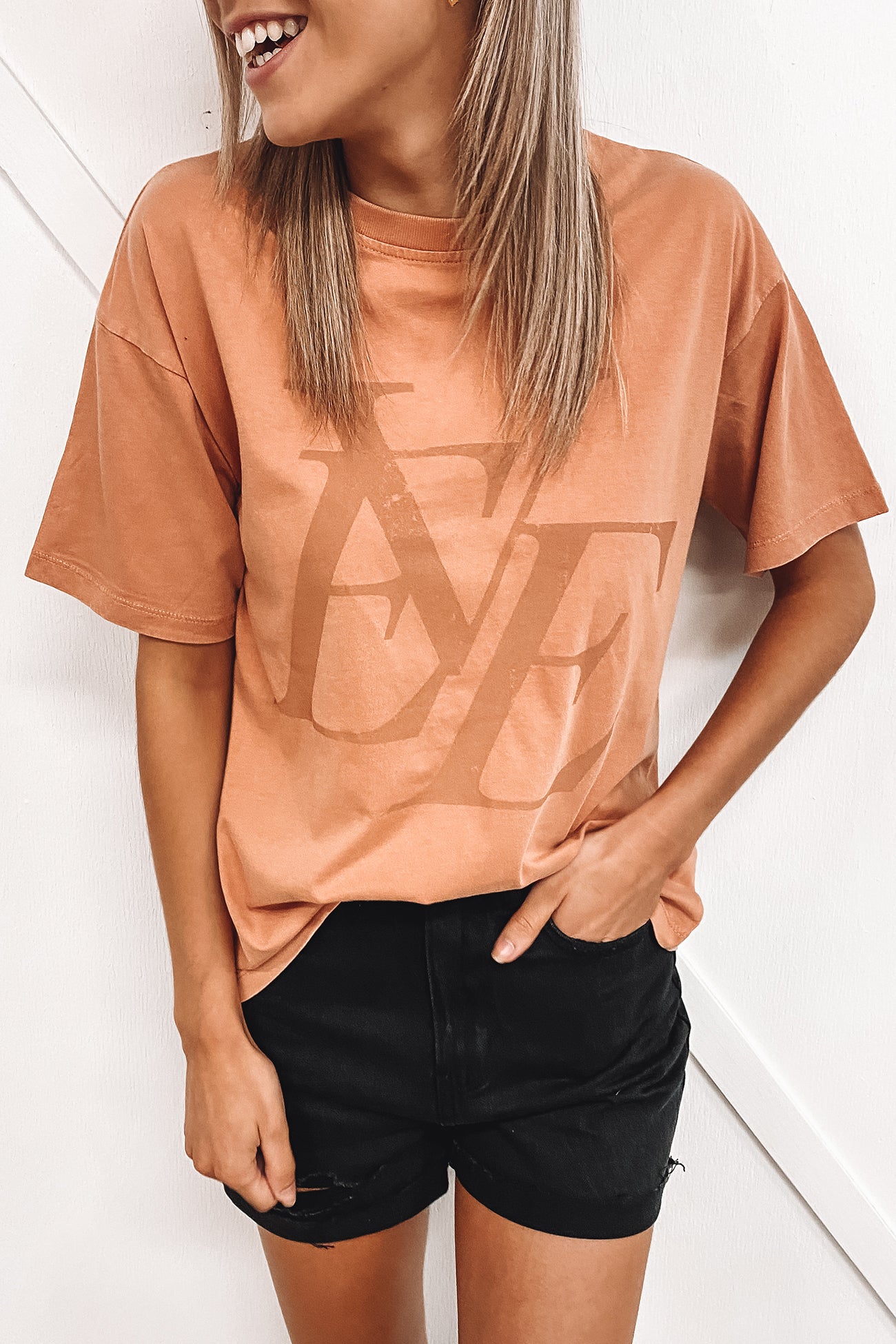Vintage Eve Tee Tan