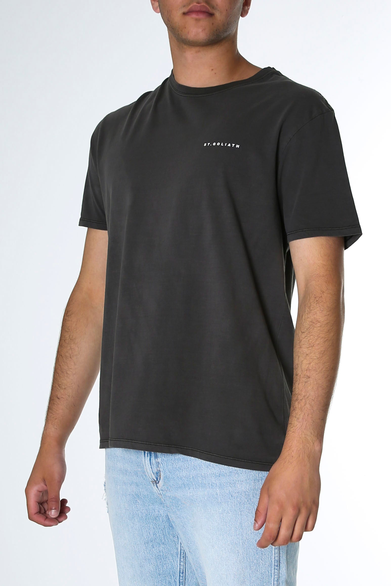 Essential Tee Washed Black