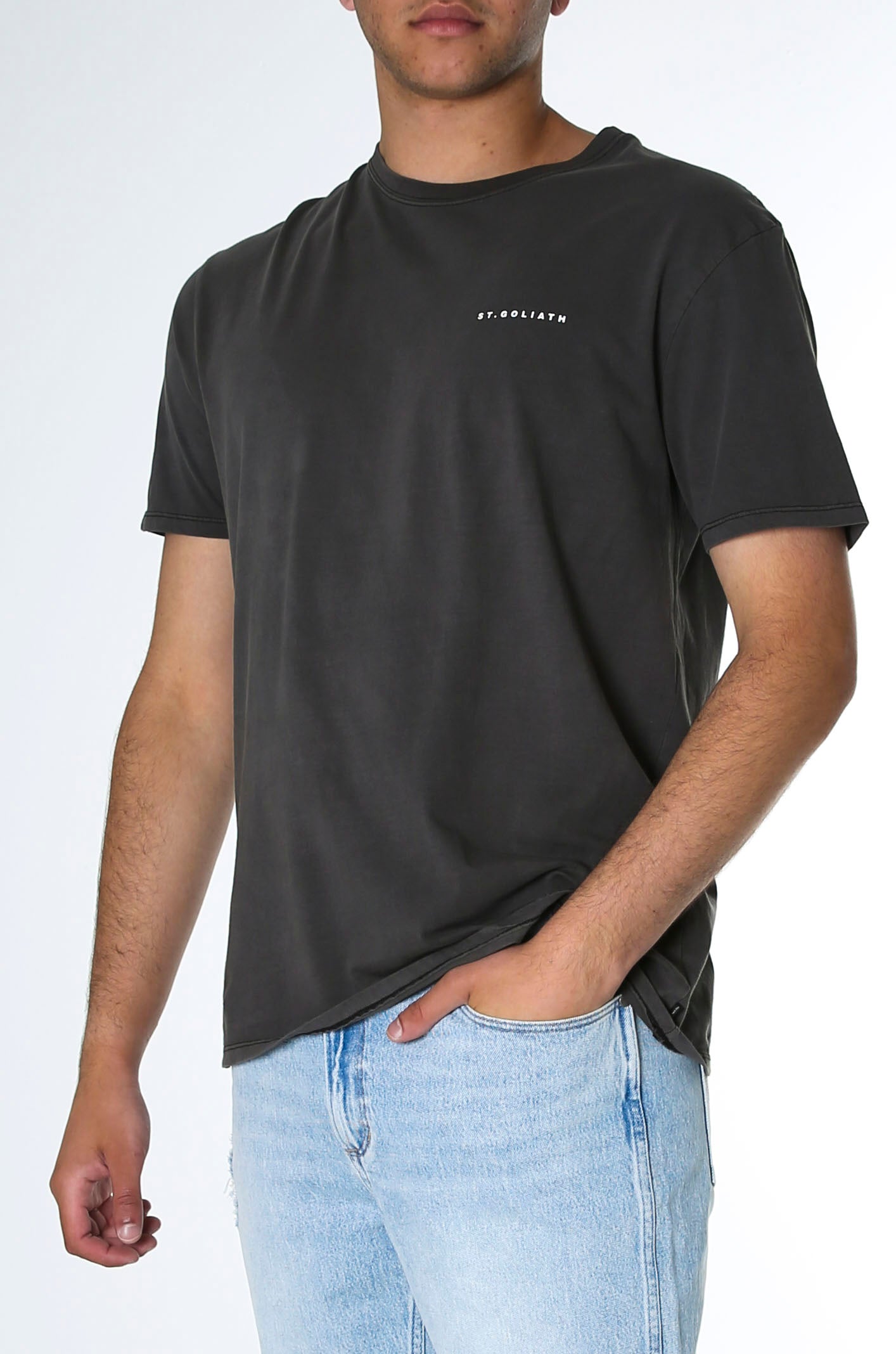 Essential Tee Washed Black
