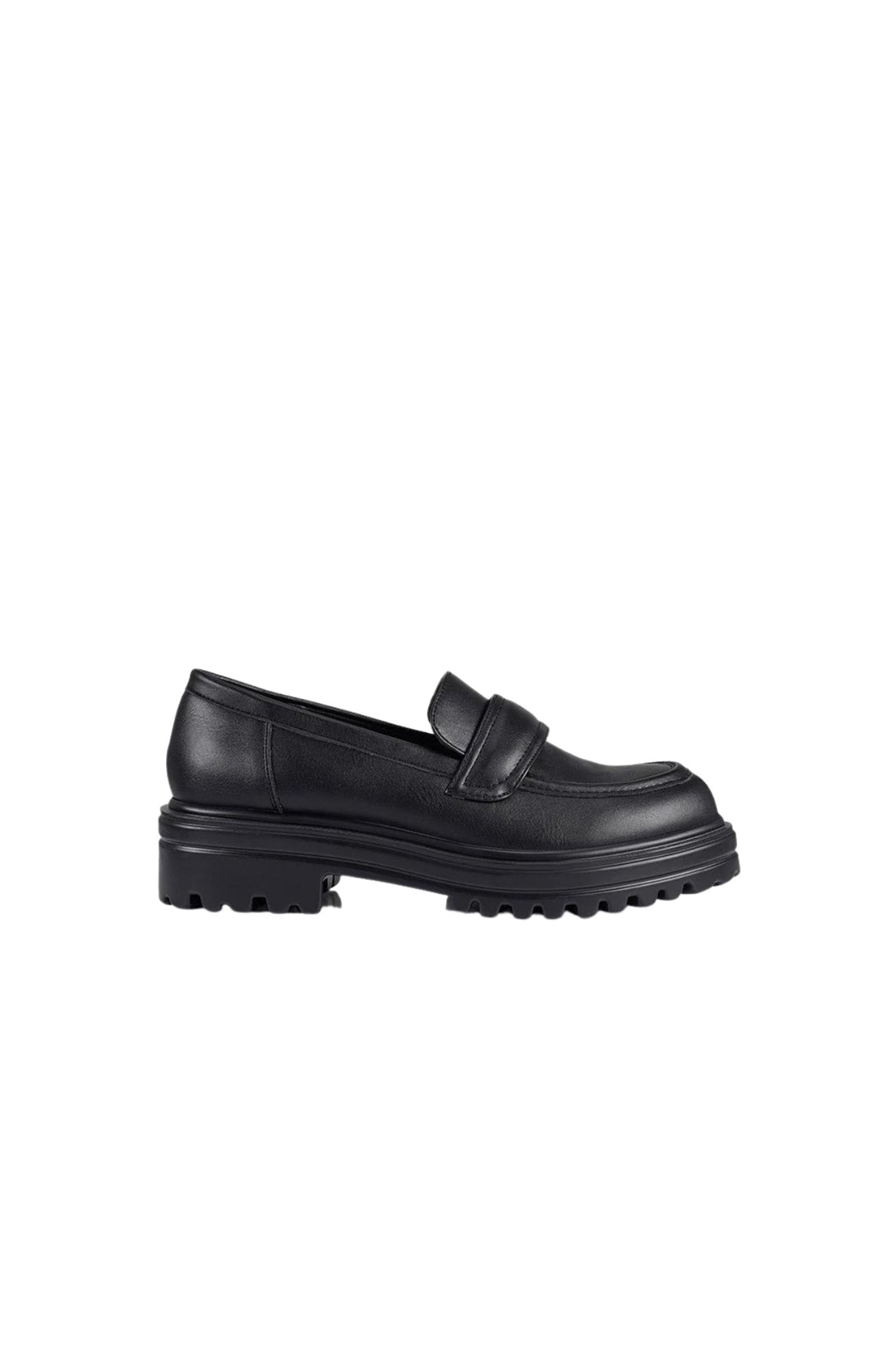 Moss Chunky Loafer Black Smooth